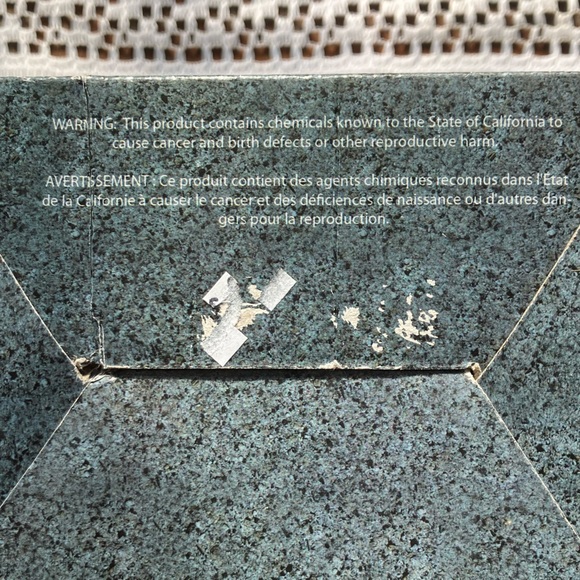 Salt and Pepper Shakers, Cowboy Boots, Ceramic Matching Set

~3.75" Tall 3" Deep - Picture 8 of 8